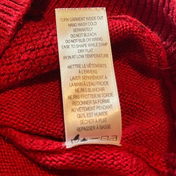 Red V-Neck Metallic Sparkle Sweater - Picture 7 of 9